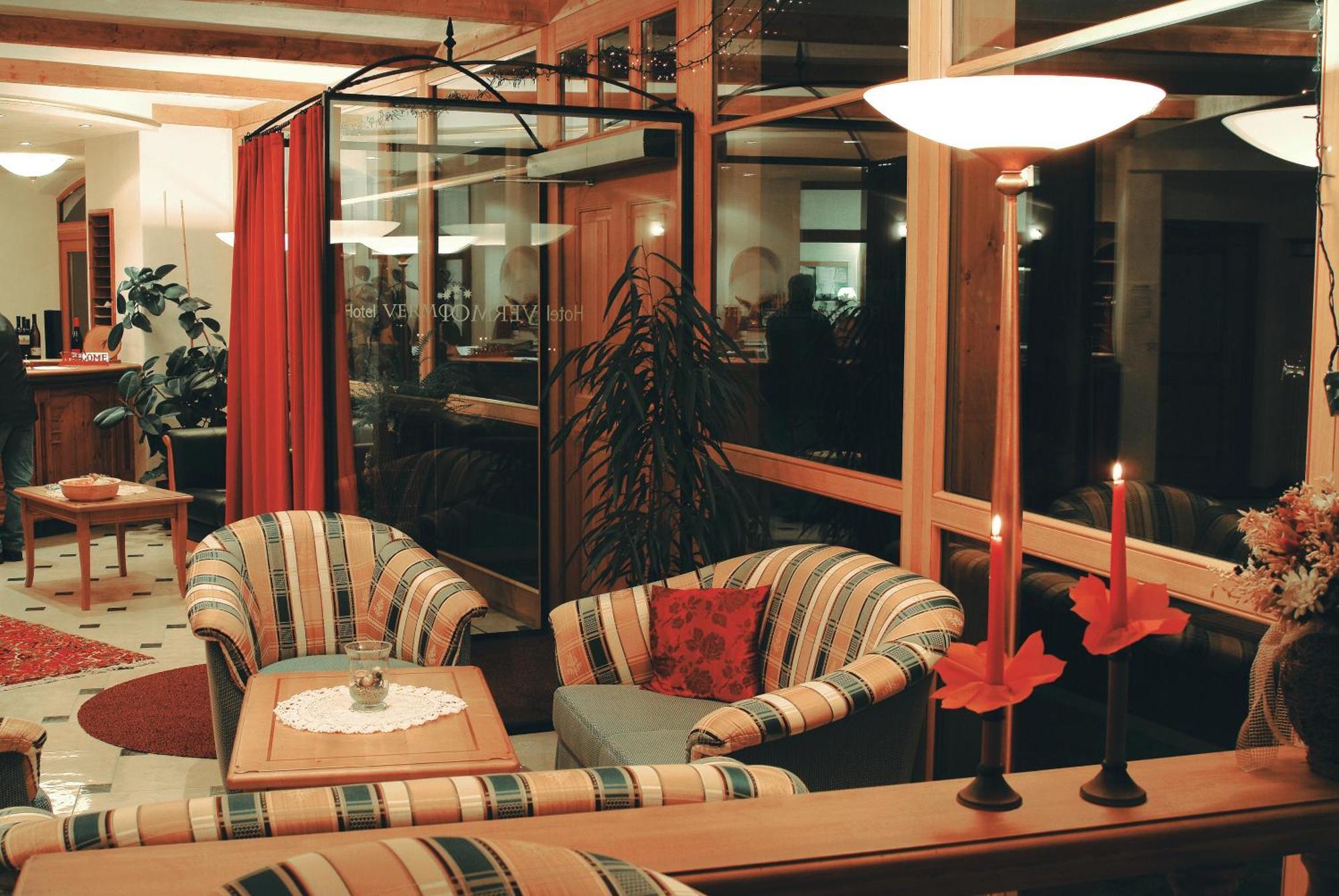 Hotel Vermoi ลาเซส ภายนอก รูปภาพ